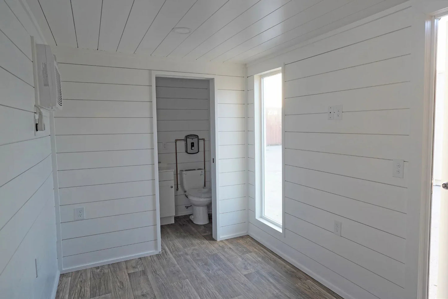 Maison conteneur 20 pieds avec kitchenette et salle de bain