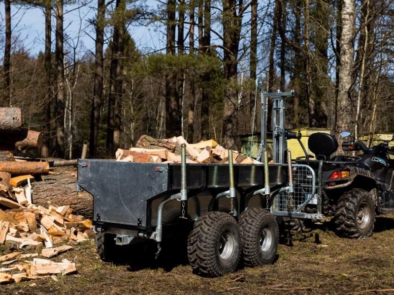  Remorque forestière porte-grumes avec grue et caisse de chargement | Boxnov