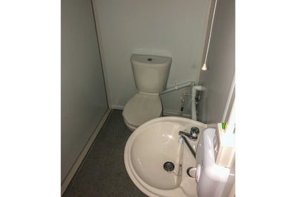 Bureau en conteneur maritime 20 pieds avec salle de bain et cuisine