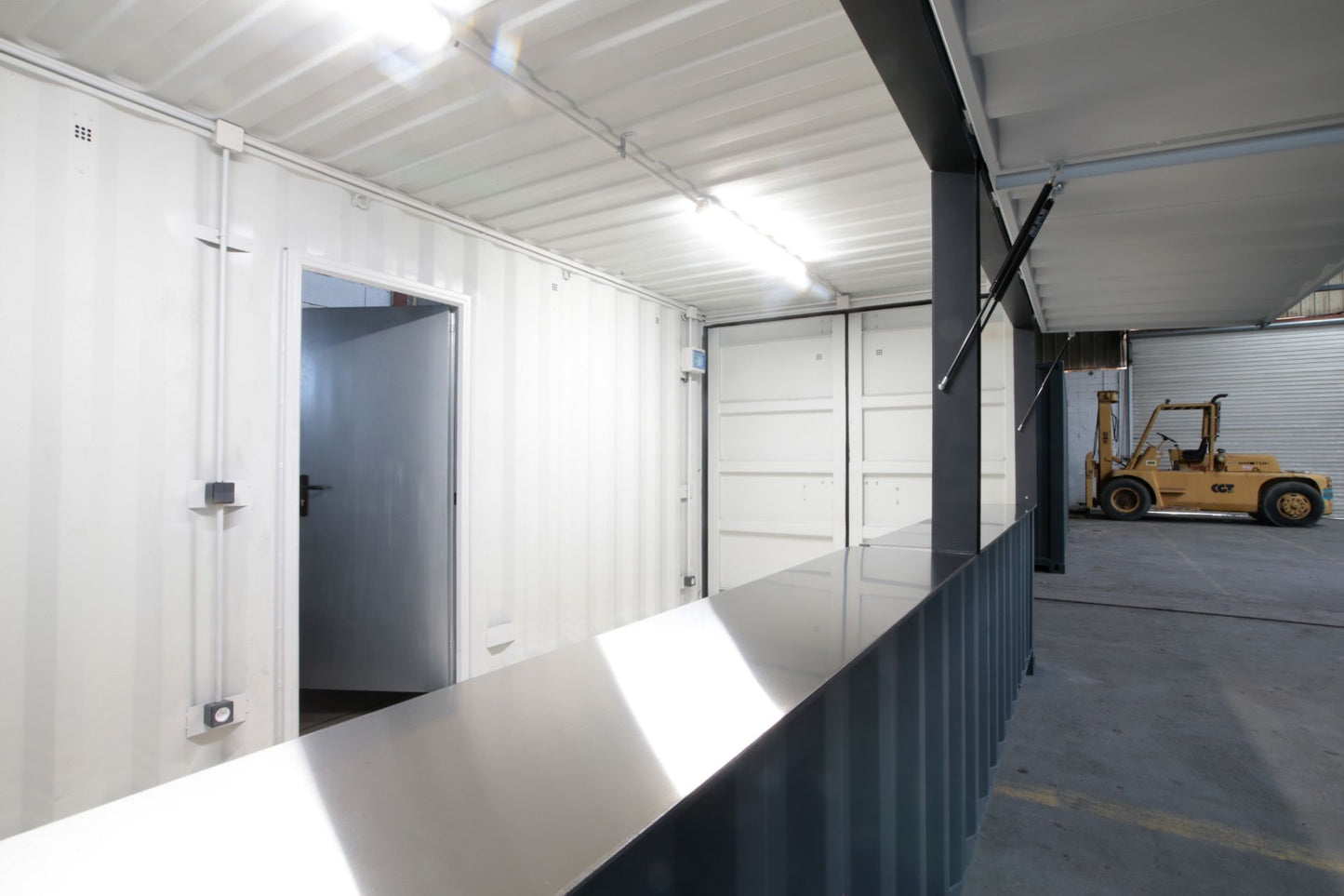  Bar conteneur 20 pieds avec ouverture latérale | Boxnov
